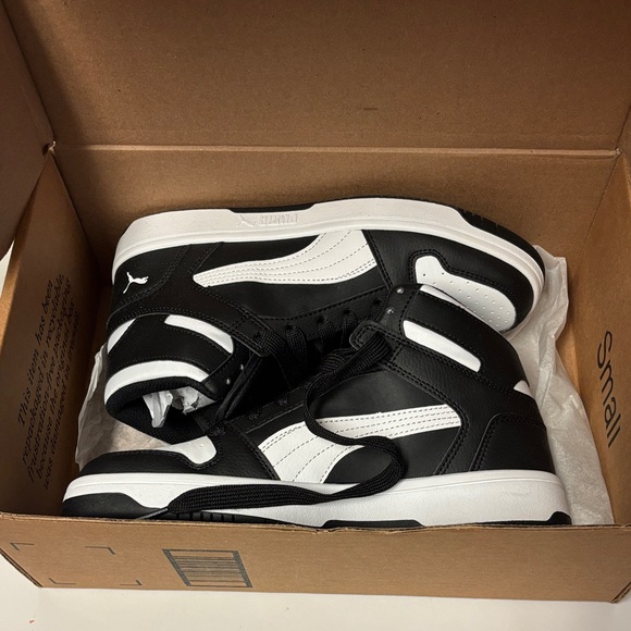 Puma Shoes - Puma Women’s or Men’s Black and White High-Top Sneakers, ( Men’s: 6 or Women:8)
